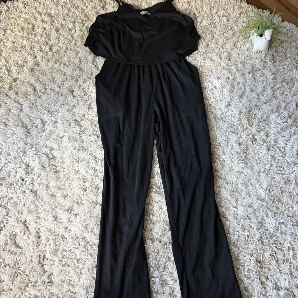 Elegant Black Sleeveless Jumpsuit